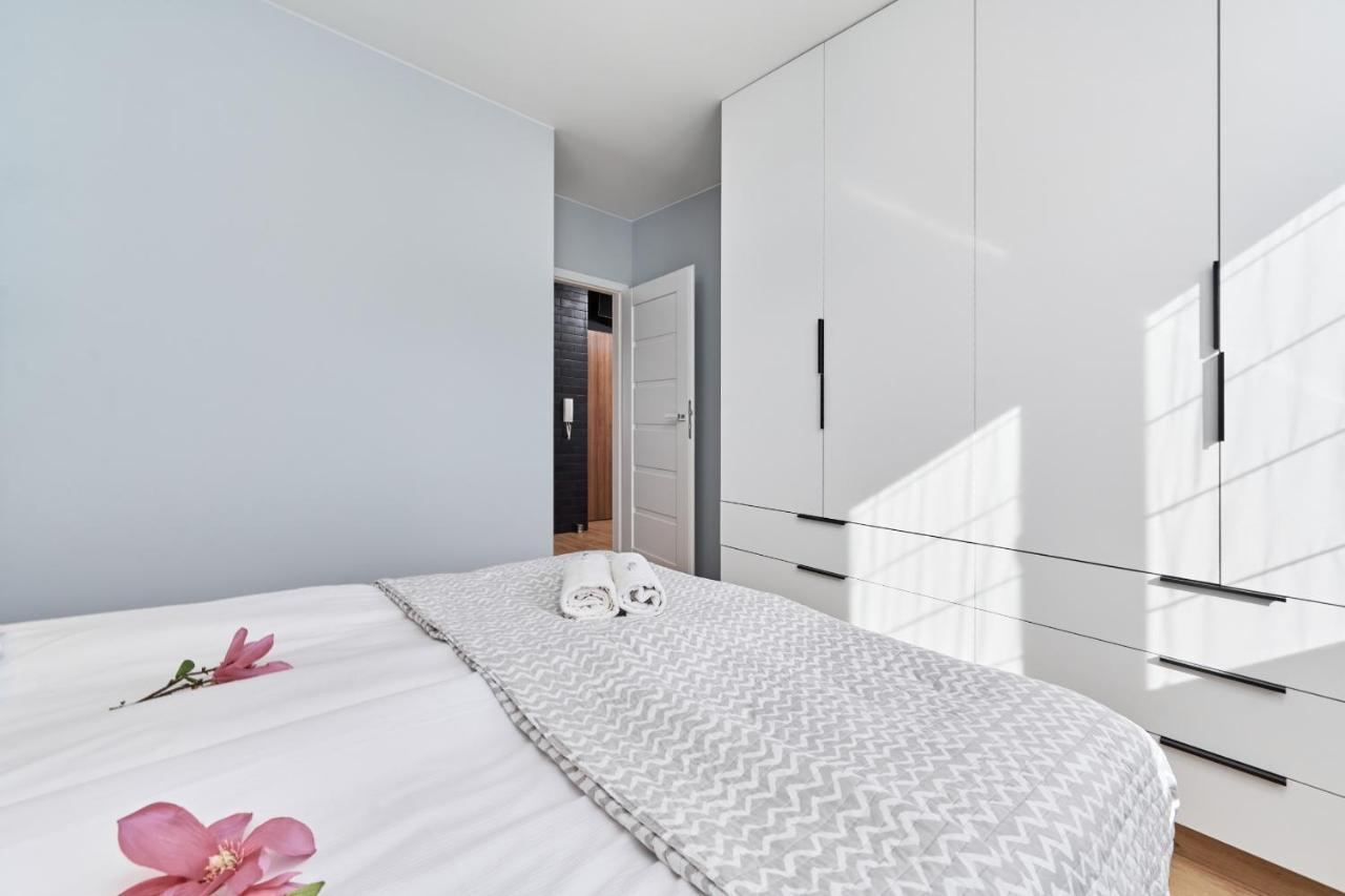 Teczowa Apartment Old Town Wroclaw By Noclegi Renters Екстер'єр фото